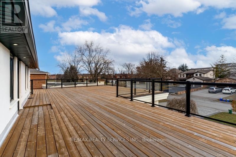 30 Queen Post Drive, Vaughan, Ontario  L4L 3G4 - Photo 39 - N12936848