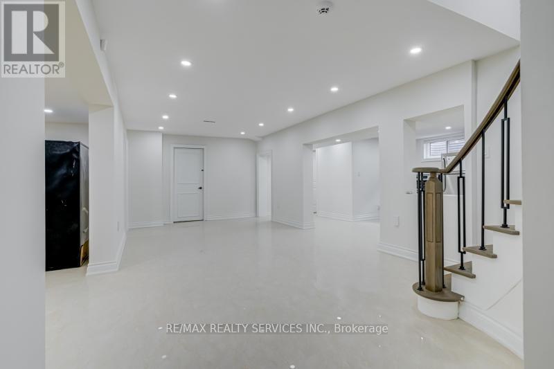 30 Queen Post Drive, Vaughan, Ontario  L4L 3G4 - Photo 42 - N12936848