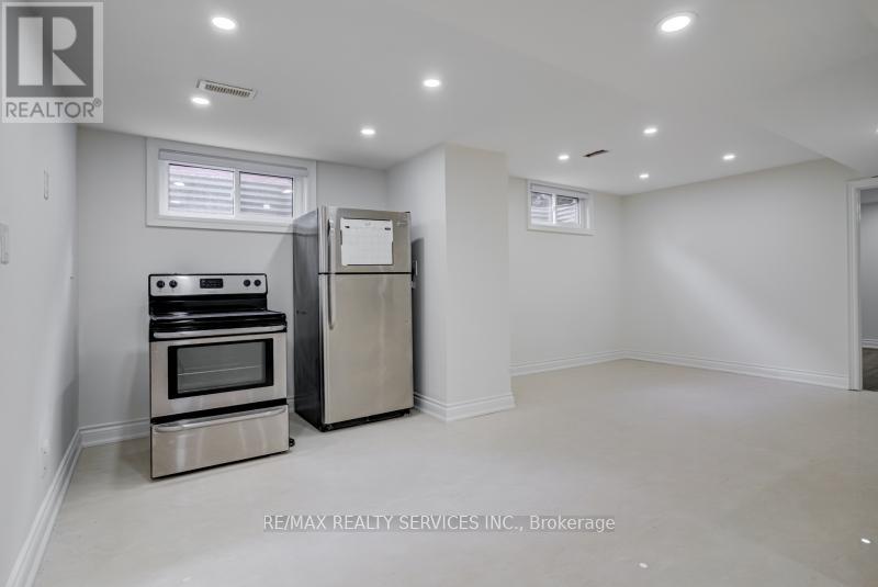 30 Queen Post Drive, Vaughan, Ontario  L4L 3G4 - Photo 45 - N12936848