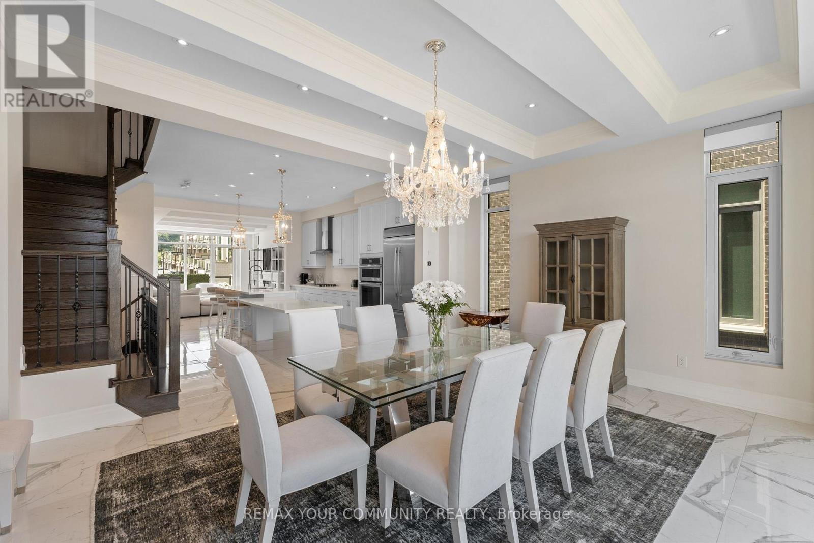 40 Crimson Forest Drive, Vaughan, Ontario  L6A 4C4 - Photo 14 - N12936896