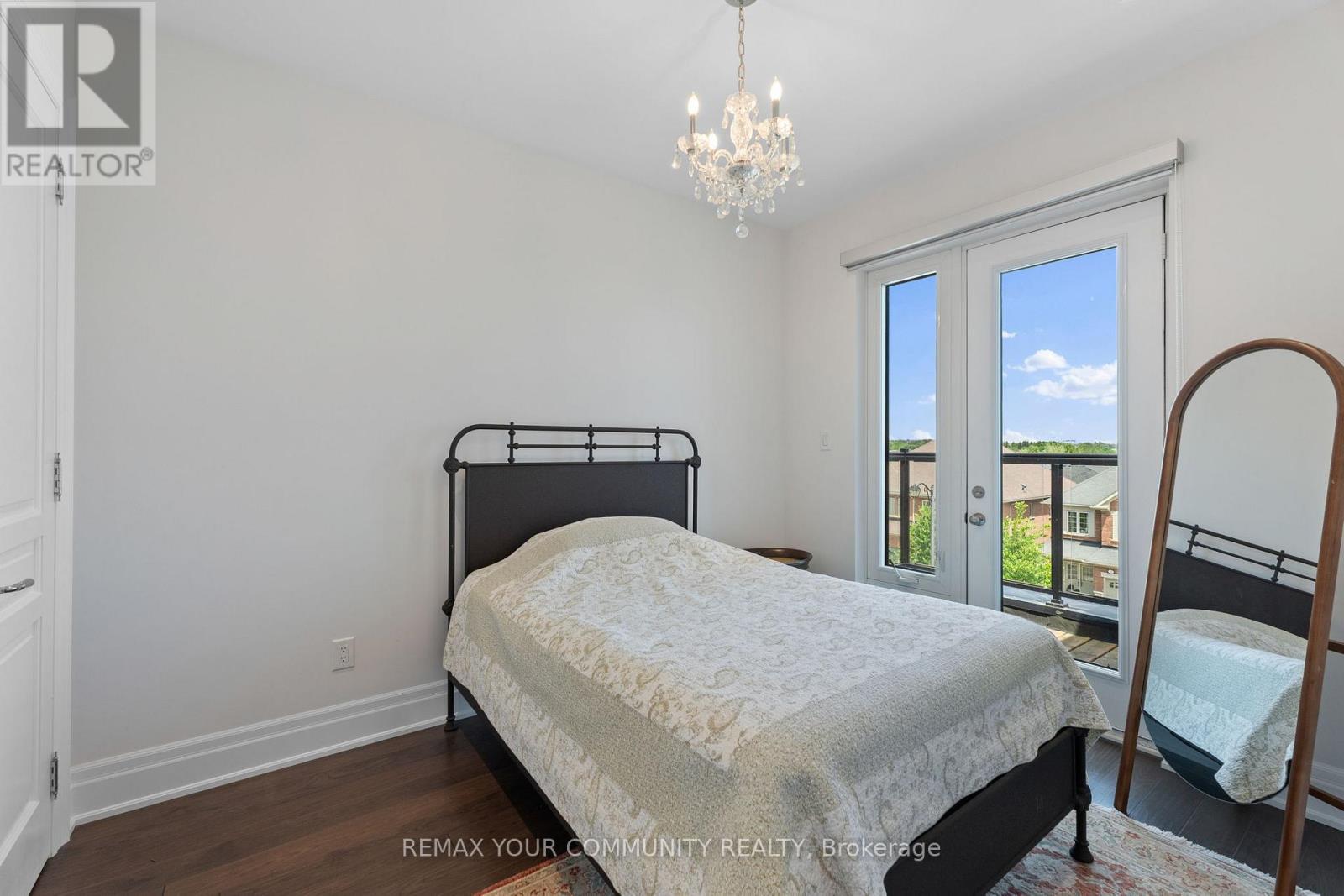 40 Crimson Forest Drive, Vaughan, Ontario  L6A 4C4 - Photo 27 - N12936896