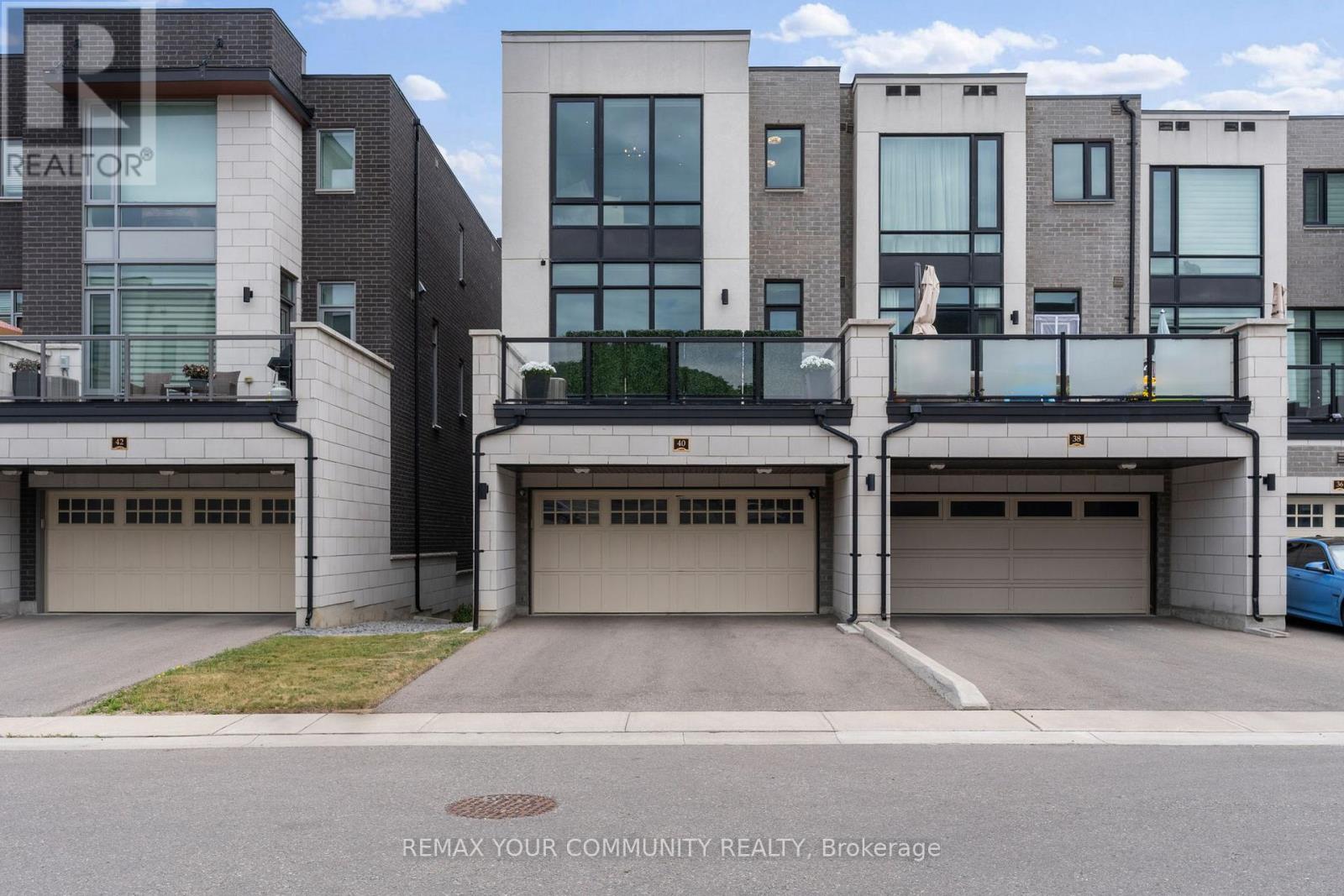 40 Crimson Forest Drive, Vaughan, Ontario  L6A 4C4 - Photo 32 - N12936896