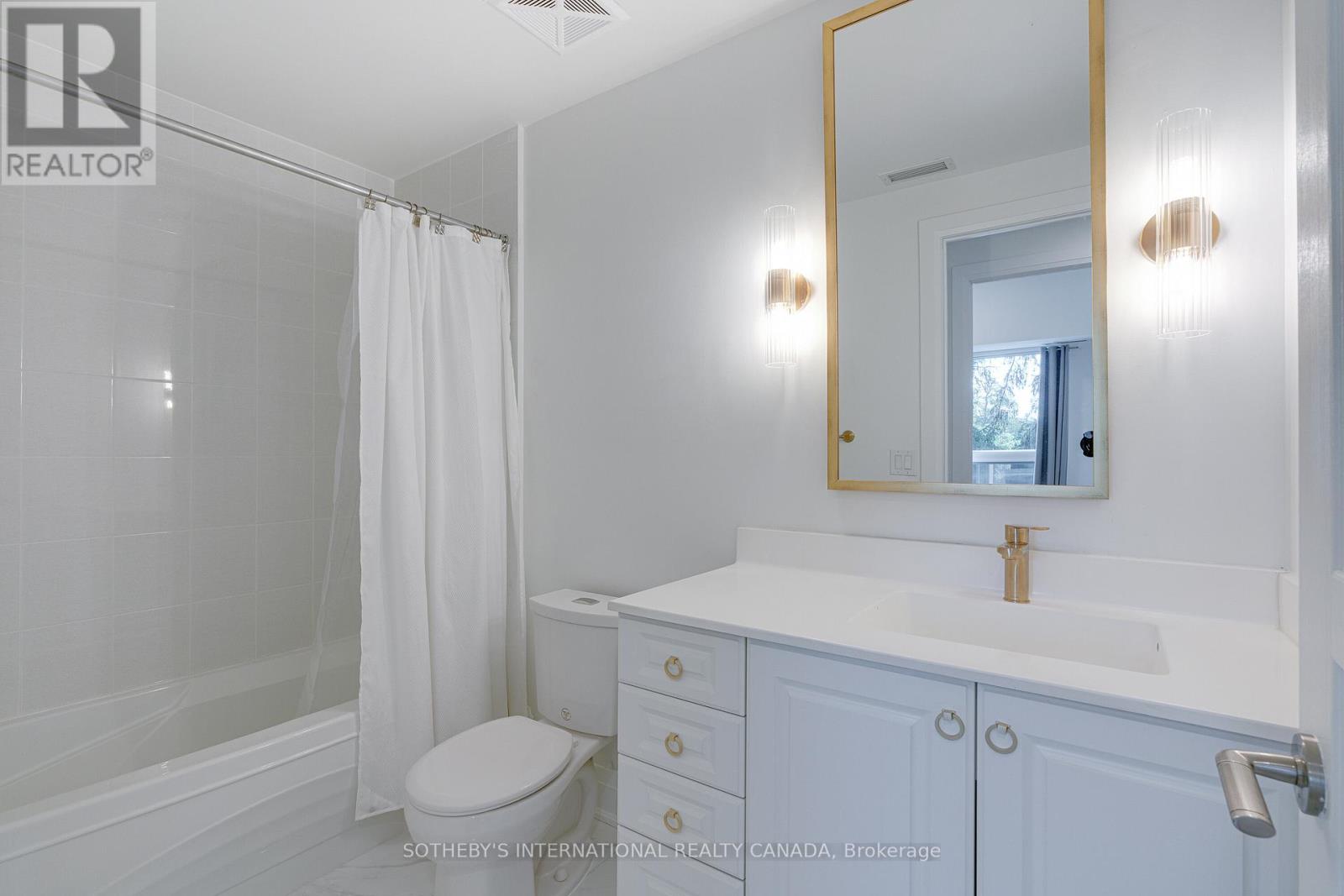 302 - 8302 Islington Avenue, Vaughan, Ontario  L4L 0E6 - Photo 13 - N12936936