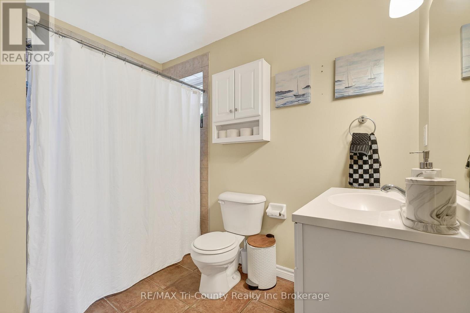 591 Lakeshore Road, Norfolk, Ontario  N0E 1C0 - Photo 30 - X12936962