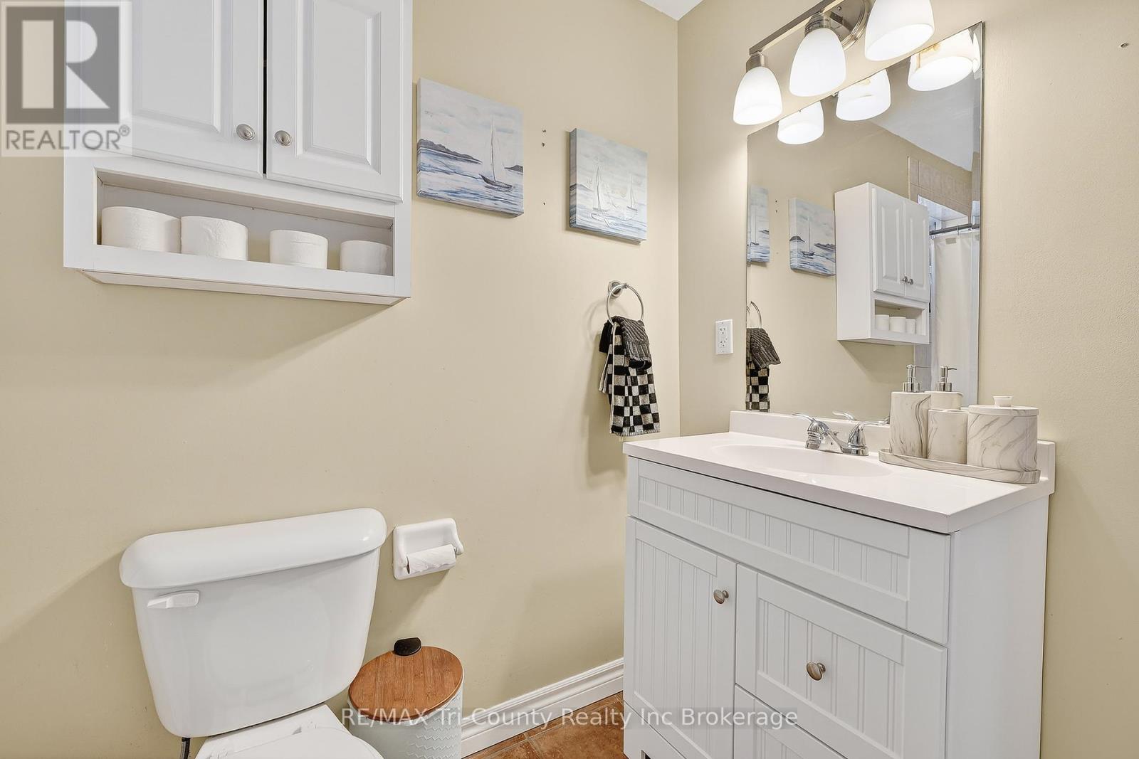 591 Lakeshore Road, Norfolk, Ontario  N0E 1C0 - Photo 31 - X12936962