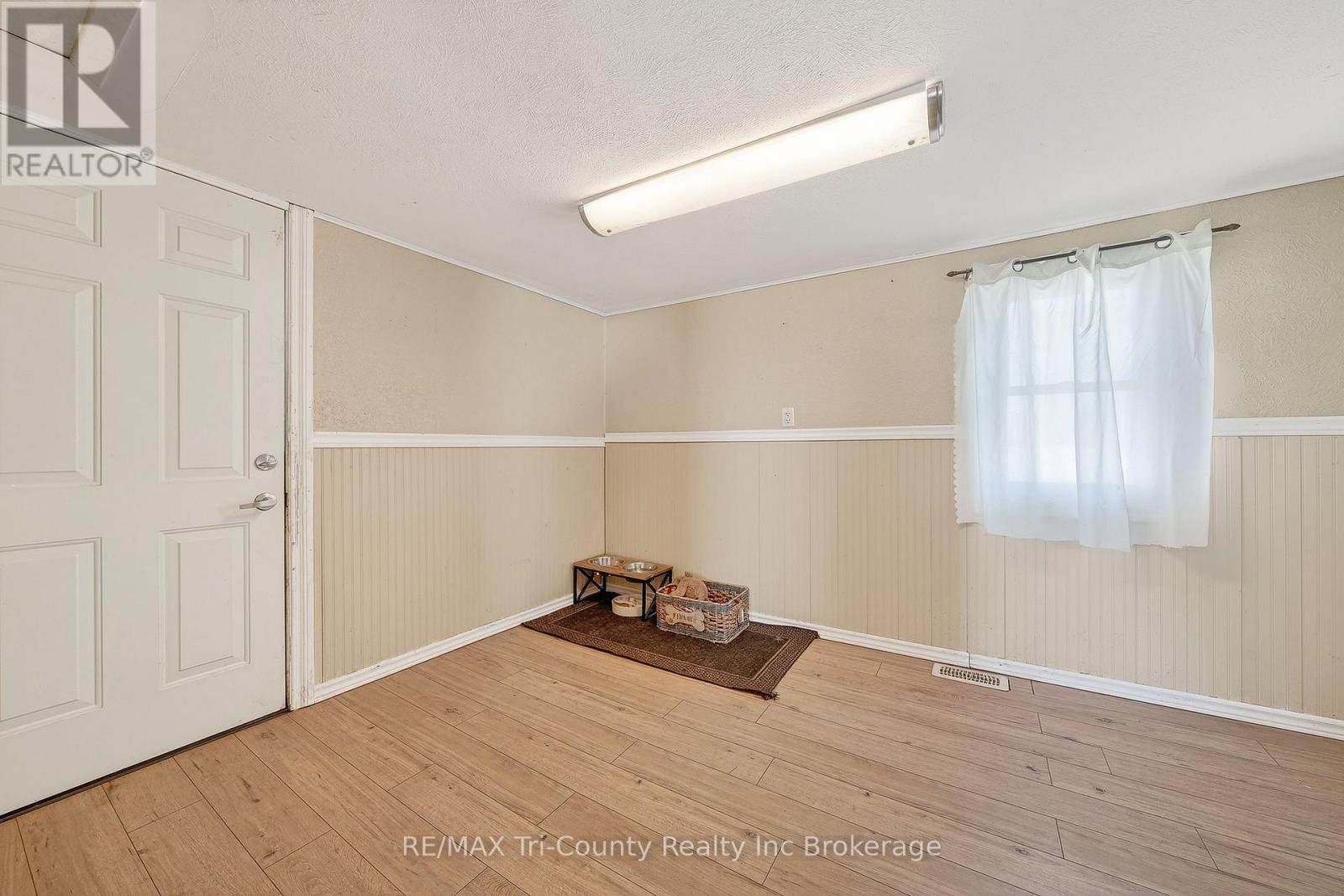 591 Lakeshore Road, Norfolk, Ontario  N0E 1C0 - Photo 33 - X12936962