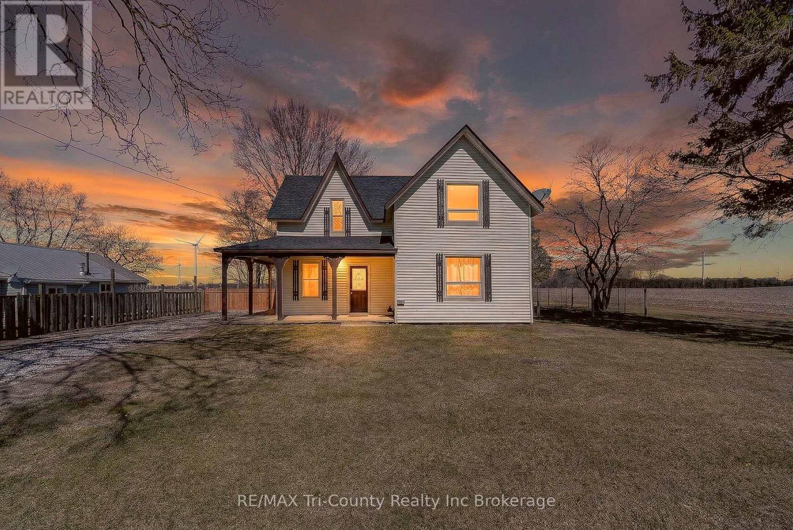 591 Lakeshore Road, Norfolk, Ontario  N0E 1C0 - Photo 4 - X12936962