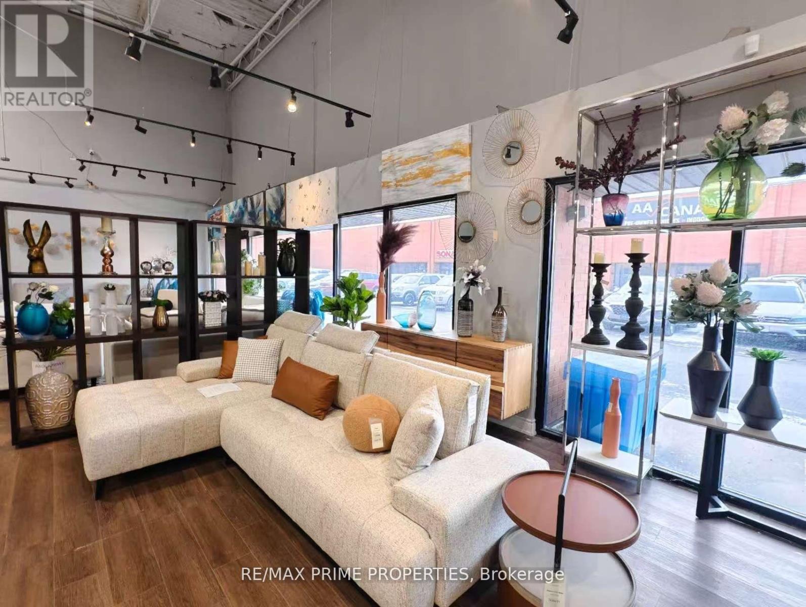 5701 Steeles Avenue W, Toronto, Ontario  M9L 1S7 - Photo 9 - W12936764