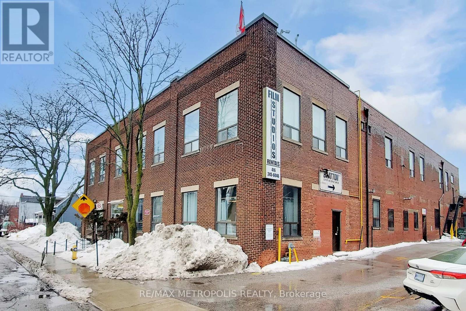 207 - 258 WALLACE AVENUE, Toronto, Ontario