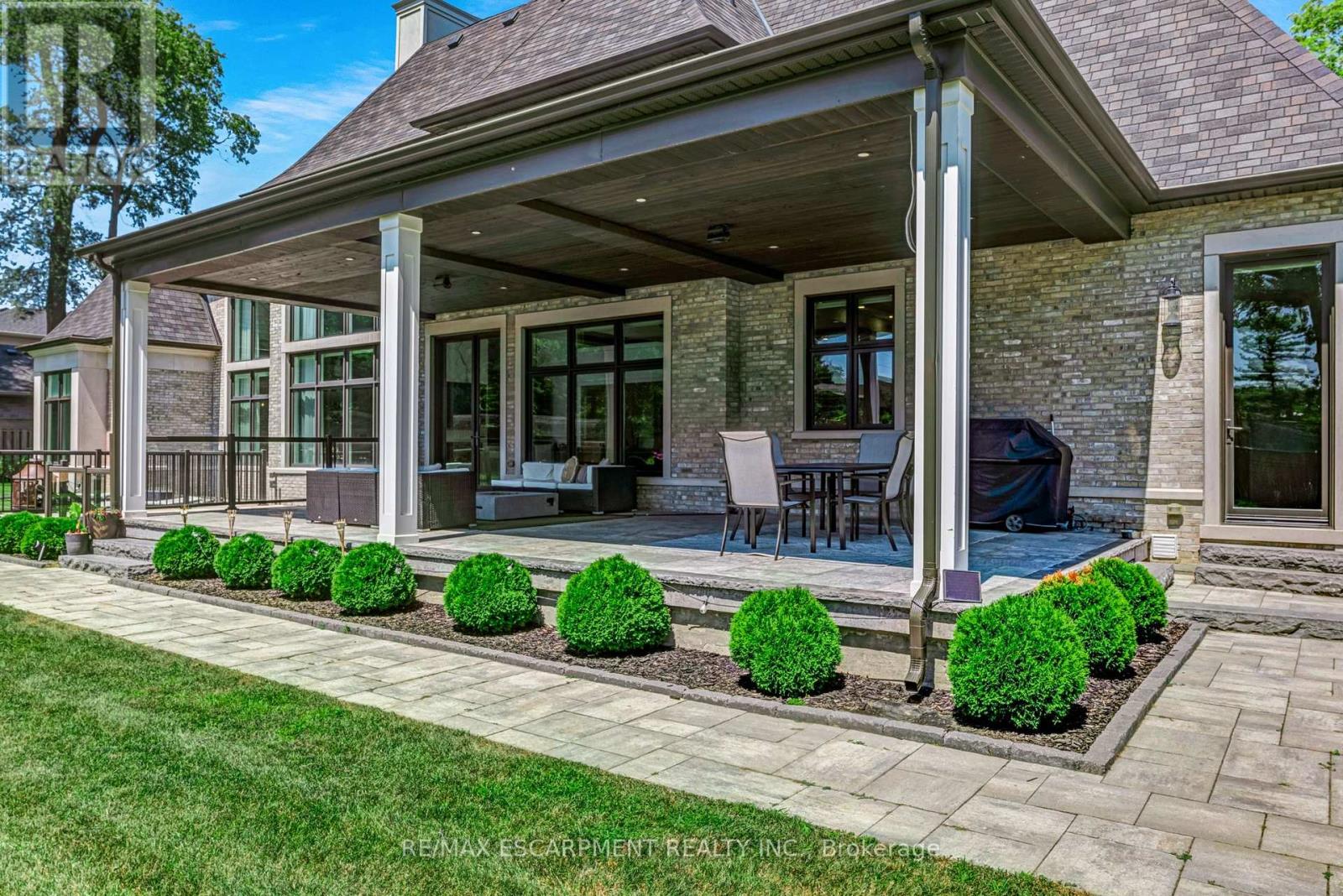 714 Atoka Drive, Mississauga, Ontario L5H 1Y6 - Photo 45 - W12936786