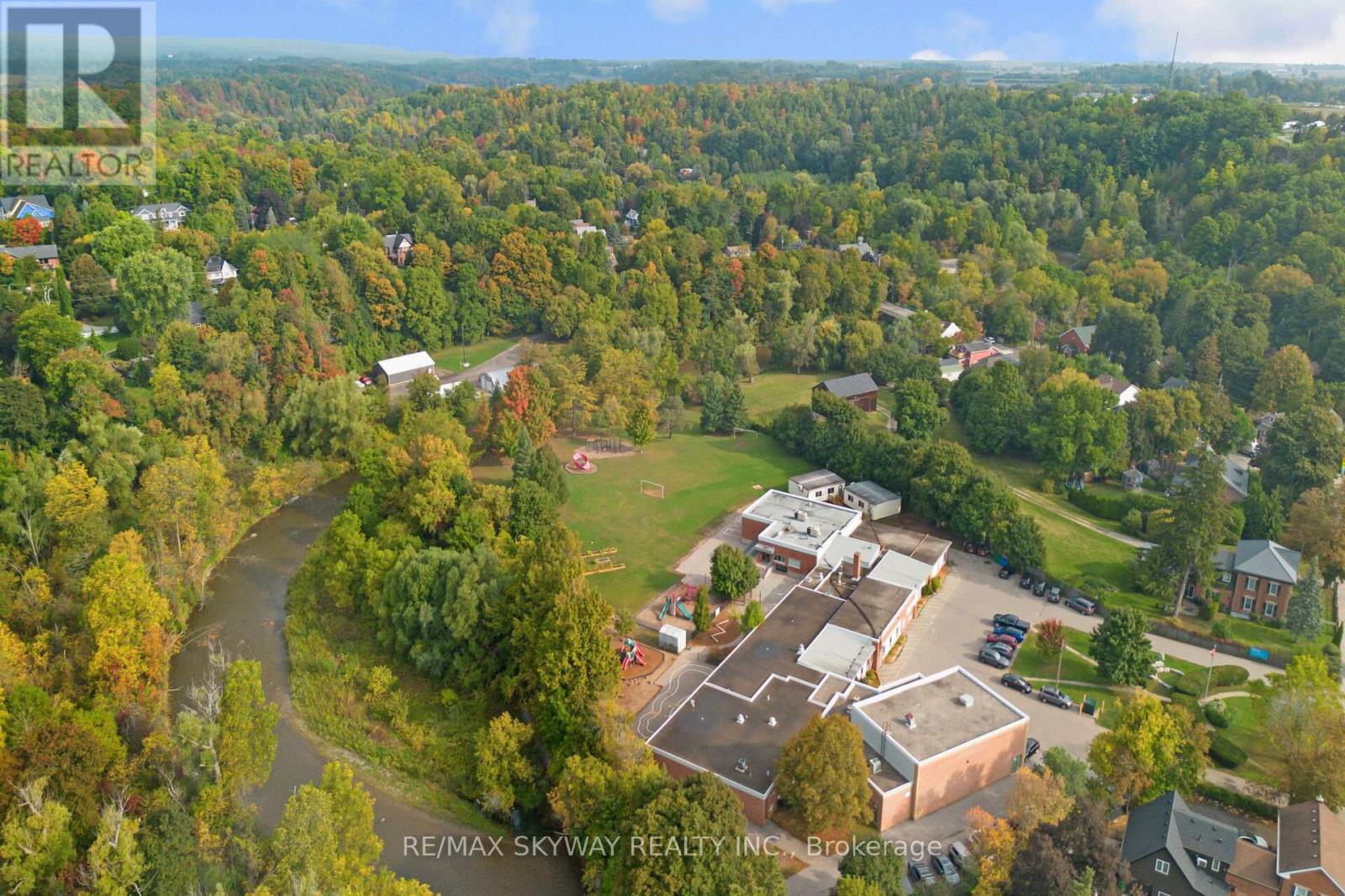 45 Confederation Street, Halton Hills, Ontario  L7G 3R4 - Photo 31 - W12936932