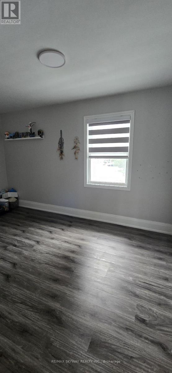 45 Confederation Street, Halton Hills, Ontario  L7G 3R4 - Photo 39 - W12936932