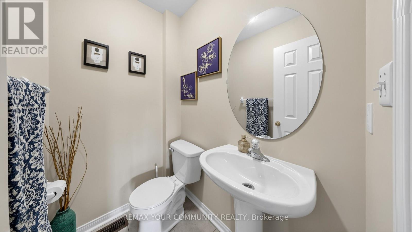 71 Odoardo Disanto Circle, Toronto, Ontario  M3L 0G1 - Photo 16 - W12936940