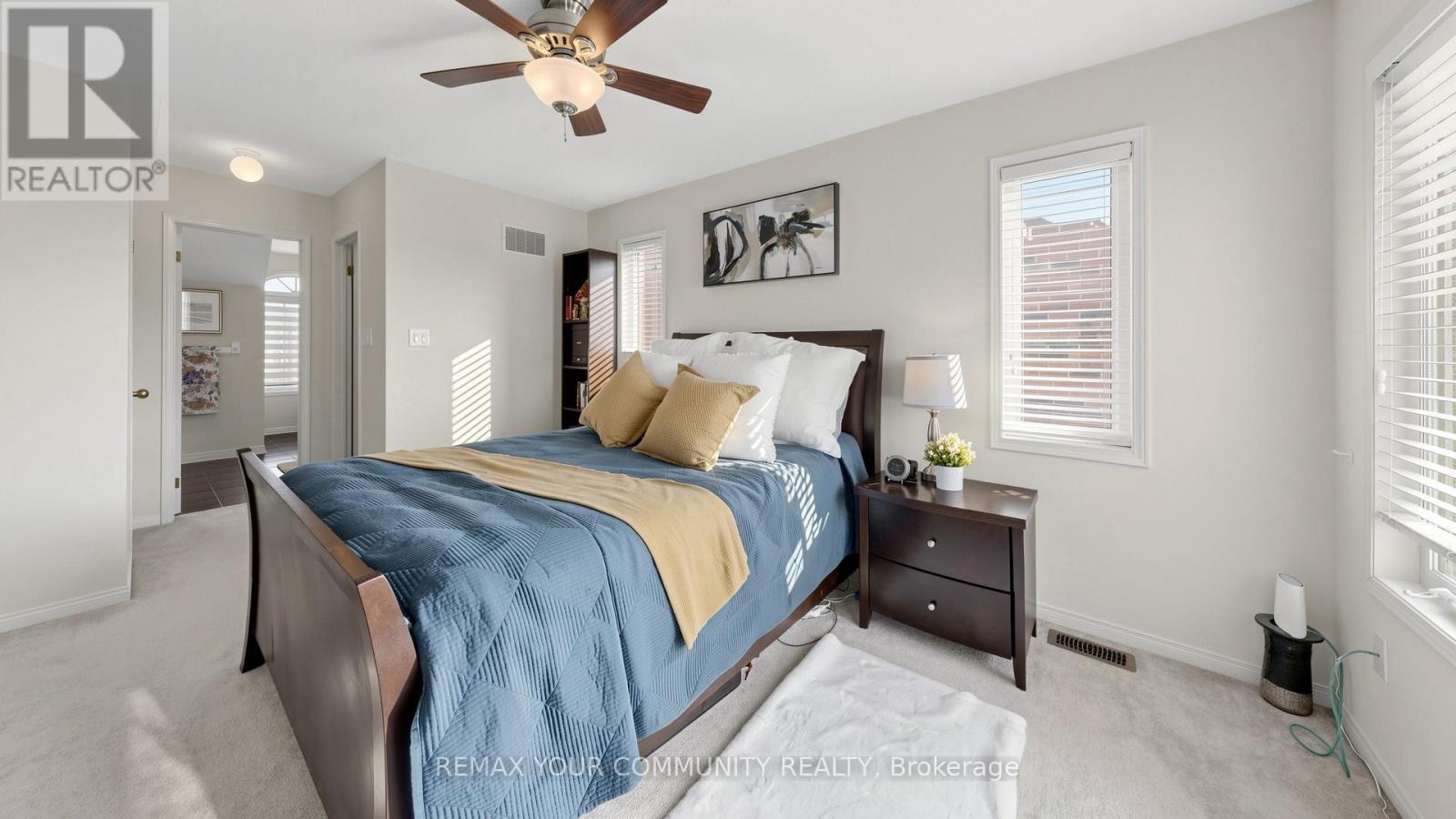 71 Odoardo Disanto Circle, Toronto, Ontario  M3L 0G1 - Photo 30 - W12936940