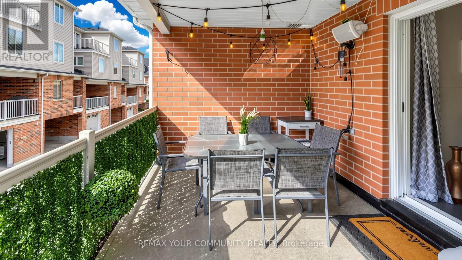 71 Odoardo Disanto Circle, Toronto, Ontario  M3L 0G1 - Photo 41 - W12936940