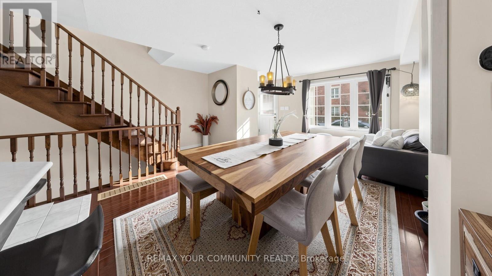 71 Odoardo Disanto Circle, Toronto, Ontario  M3L 0G1 - Photo 7 - W12936940