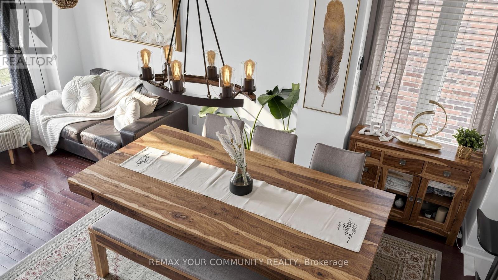 71 Odoardo Disanto Circle, Toronto, Ontario  M3L 0G1 - Photo 8 - W12936940