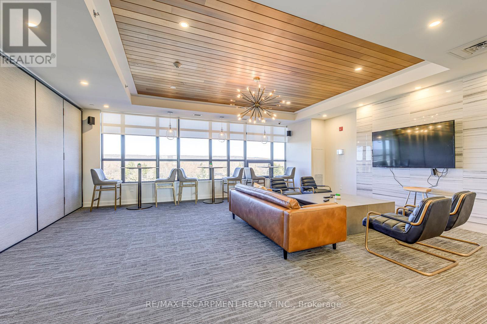 303 - 320 Plains Road E, Burlington, Ontario  L7T 0C1 - Photo 30 - W12936956