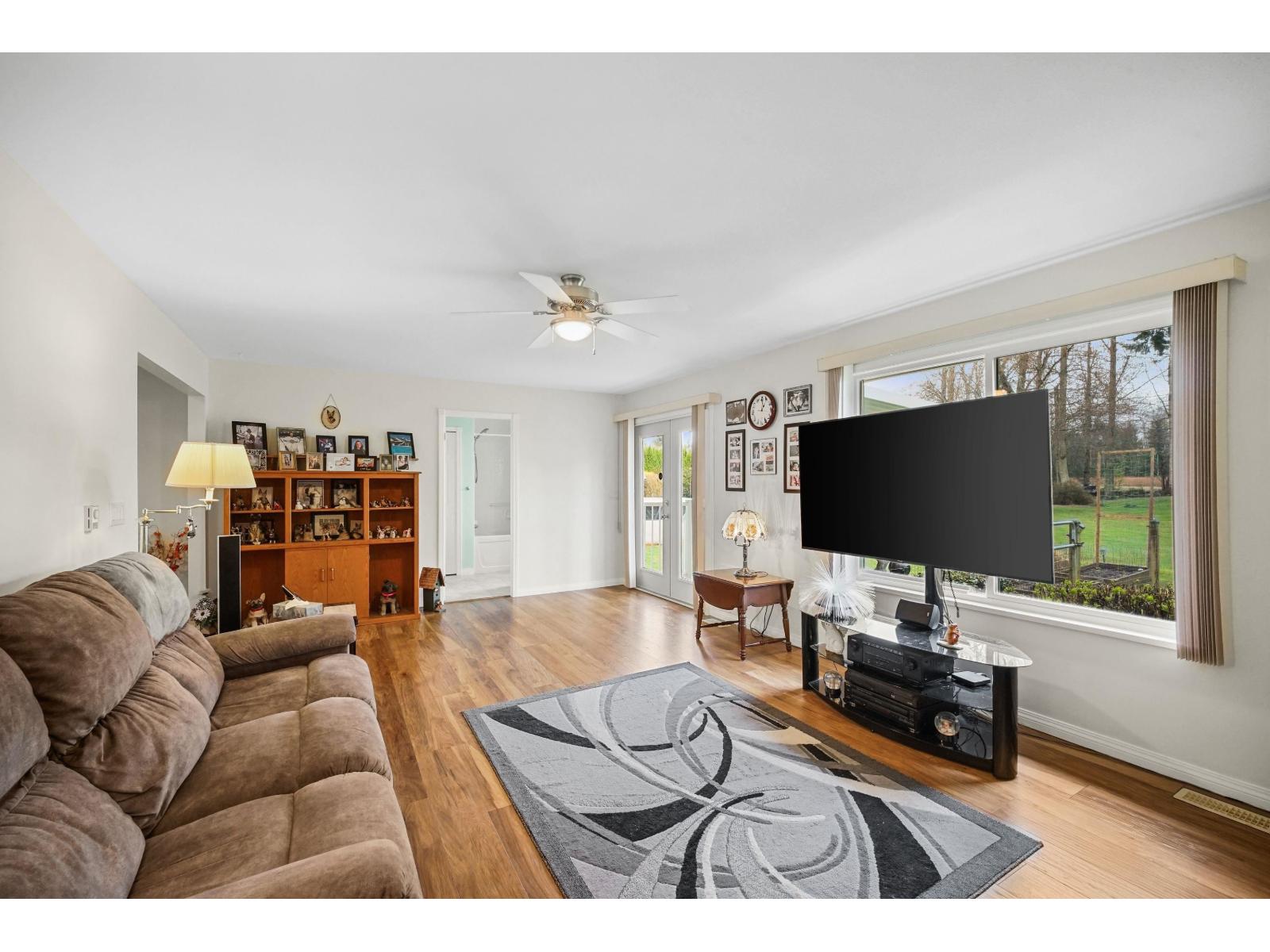 24322 46a Avenue, Langley, British Columbia  V2Z 2M3 - Photo 14 - R3104364