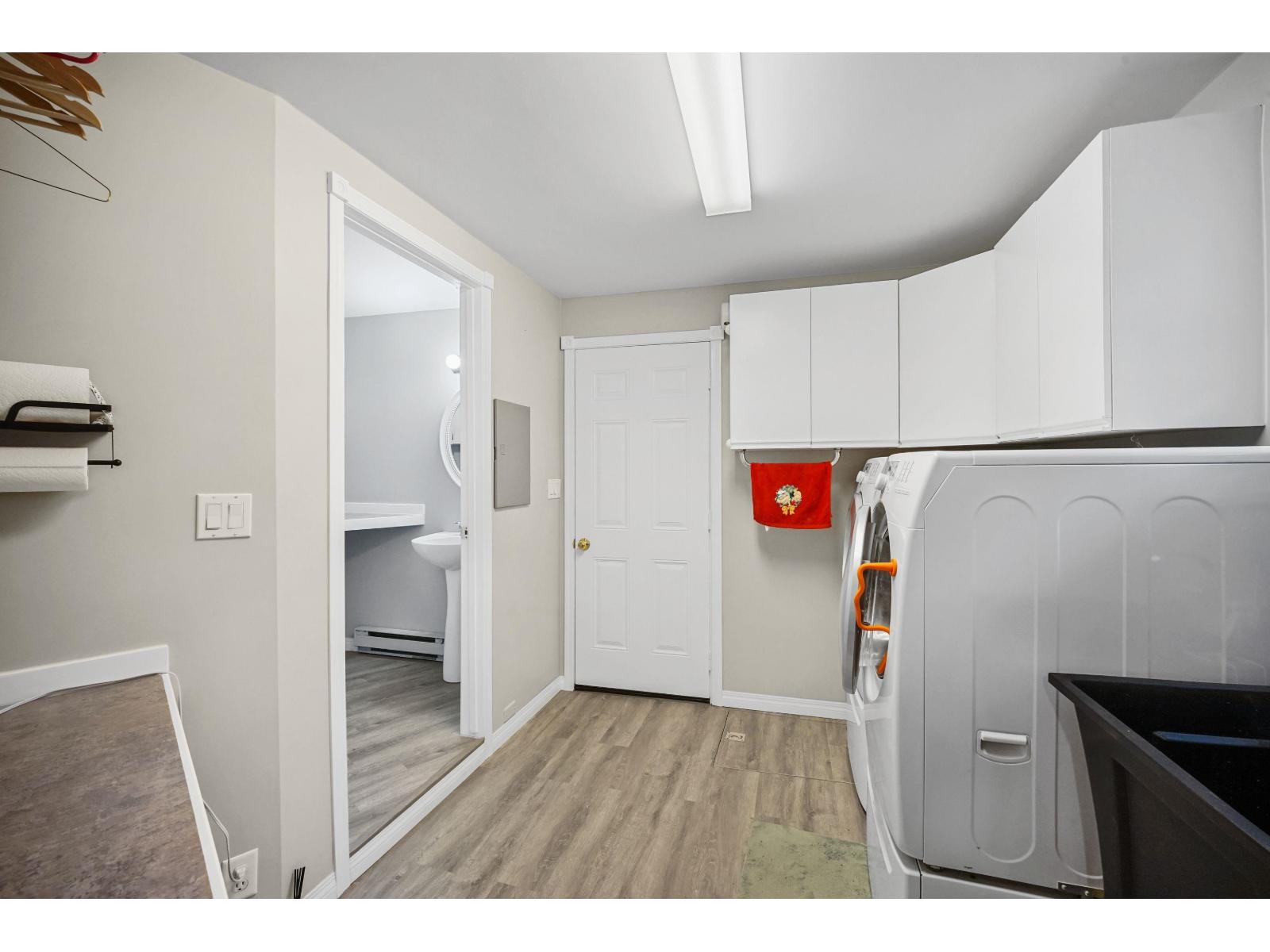 24322 46a Avenue, Langley, British Columbia  V2Z 2M3 - Photo 9 - R3104364