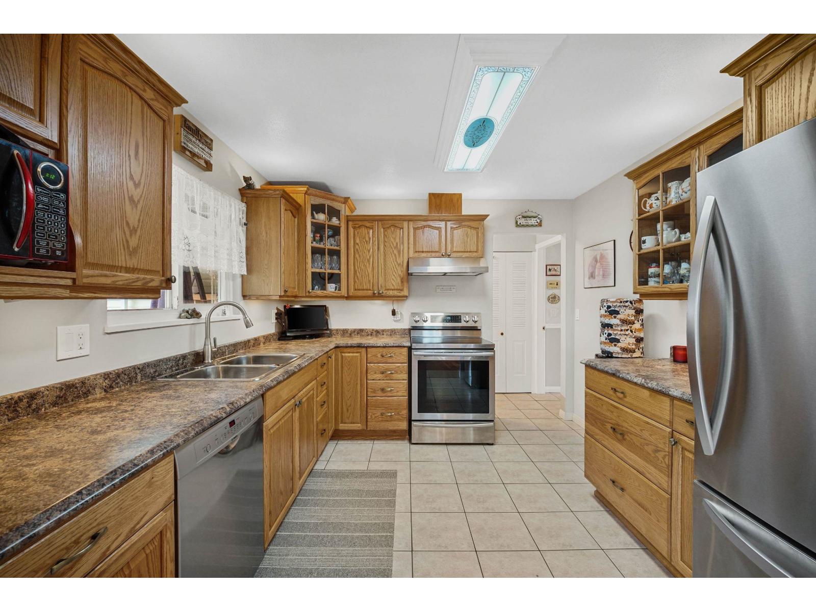 24322 46a Avenue, Langley, British Columbia  V2Z 2M3 - Photo 10 - R3104364