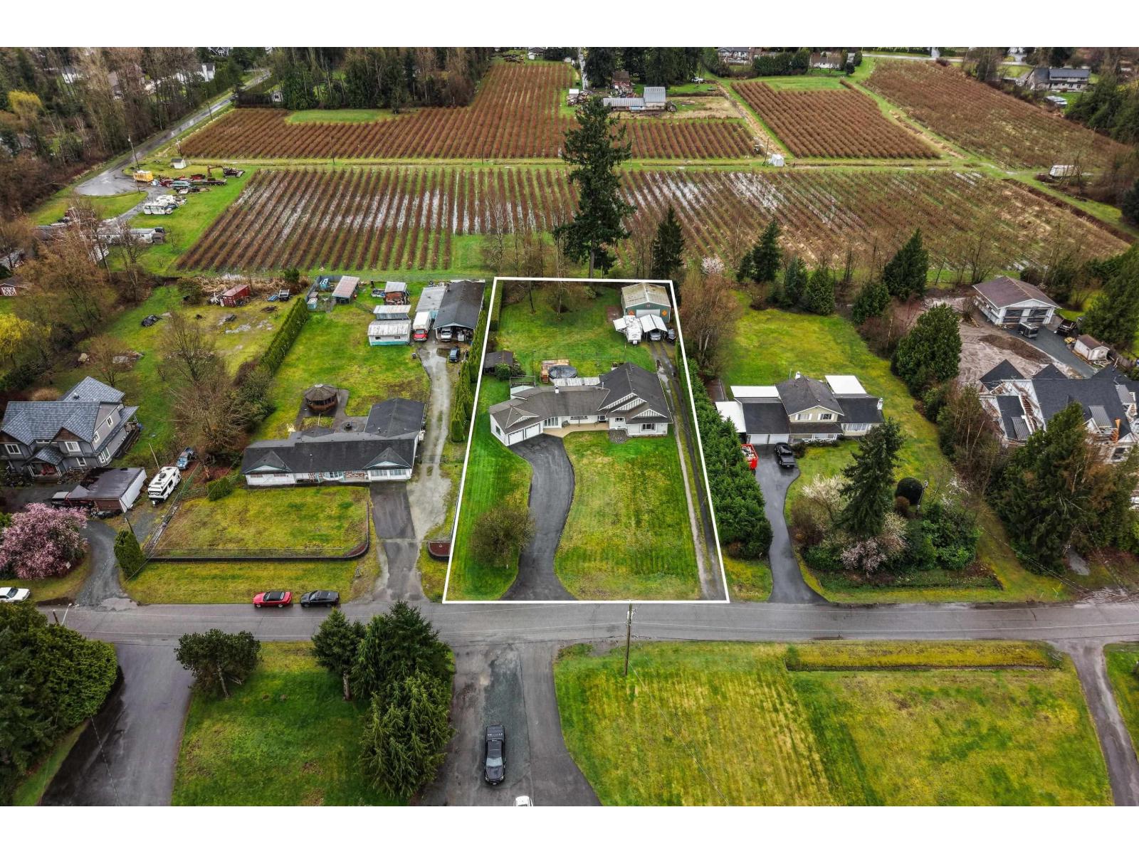 24322 46a Avenue, Langley, British Columbia  V2Z 2M3 - Photo 35 - R3104364