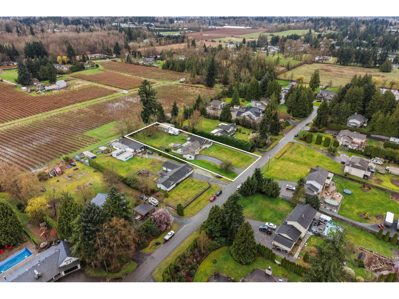 24322 46a Avenue, Langley, British Columbia  V2Z 2M3 - Photo 37 - R3104364