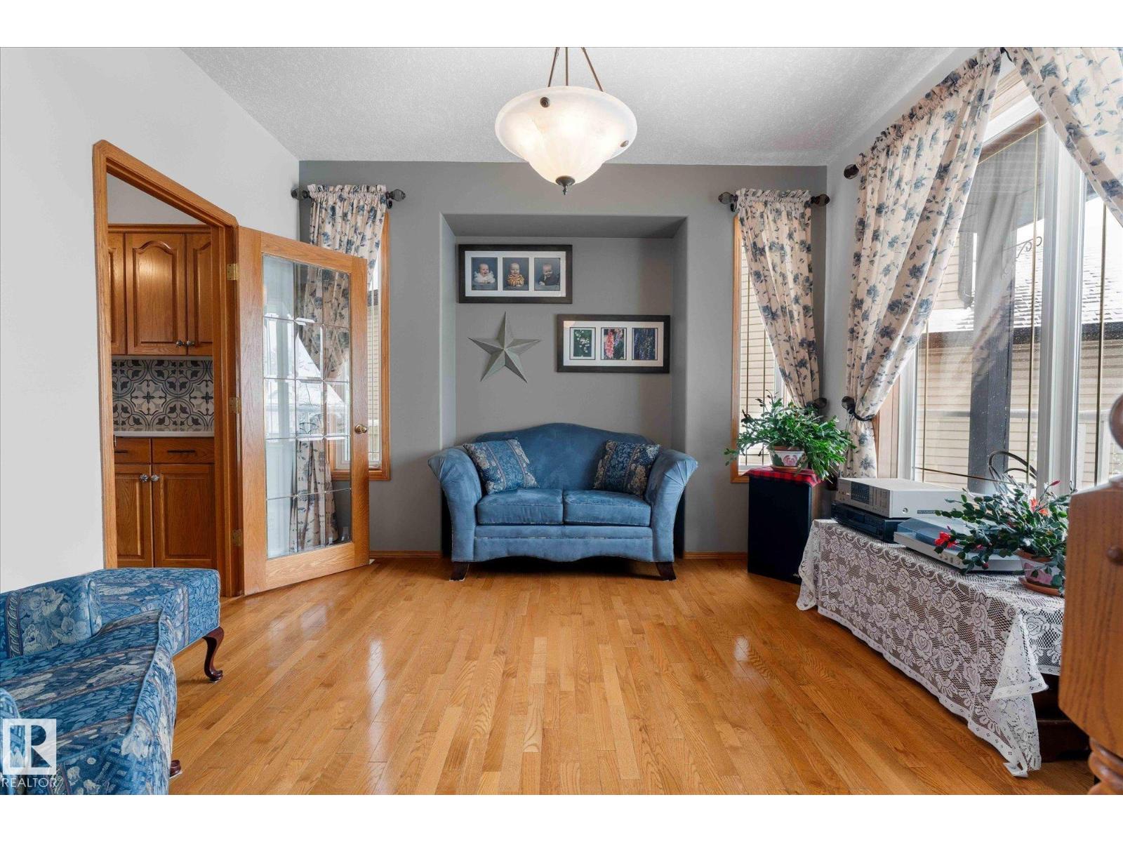 31 Lakewood Cove N, Spruce Grove, Alberta  T7X 4B4 - Photo 7 - E4479685