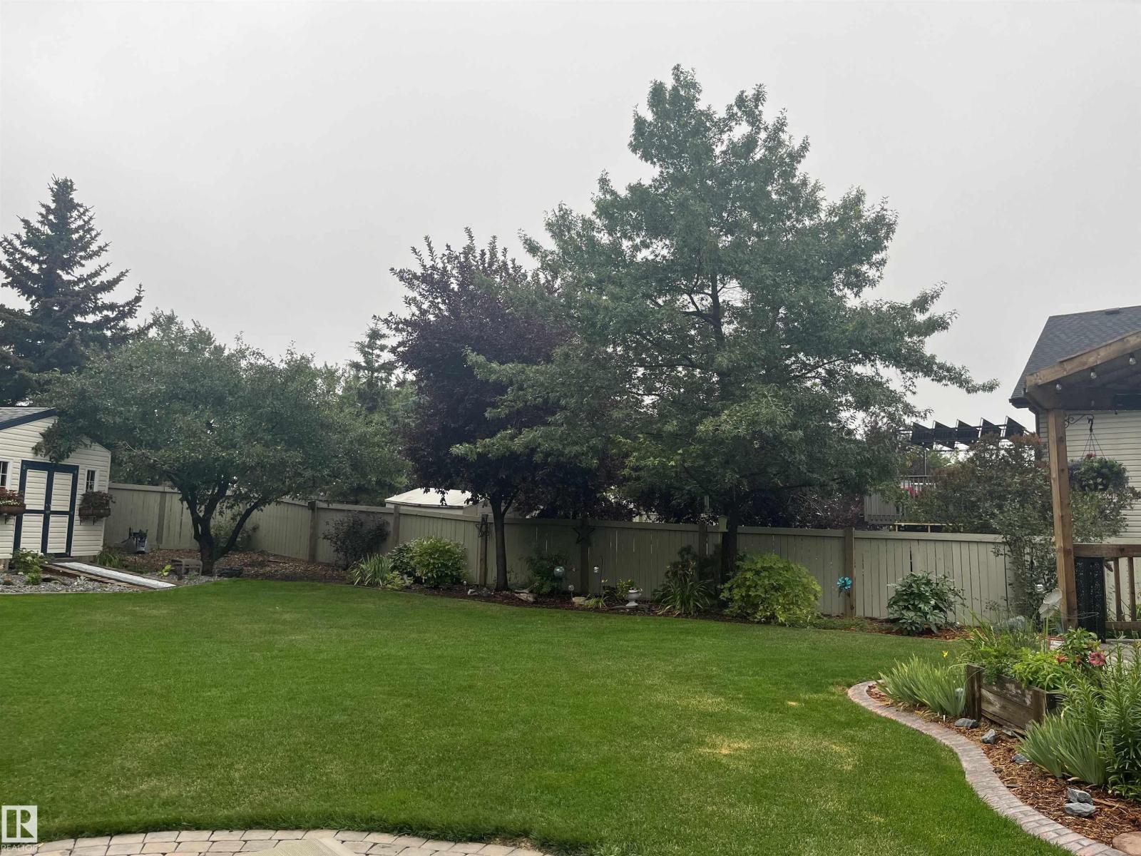 31 Lakewood Cove N, Spruce Grove, Alberta  T7X 4B4 - Photo 61 - E4479685