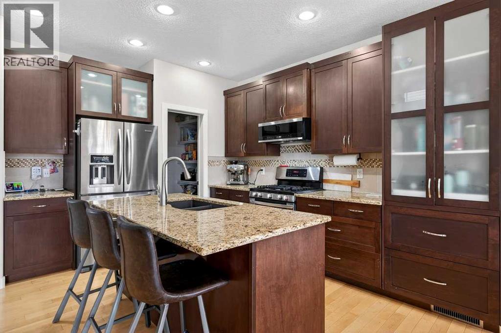 64 Panton Link NW, Calgary, Alberta  T3K 0X3 - Photo 9 - A2296560