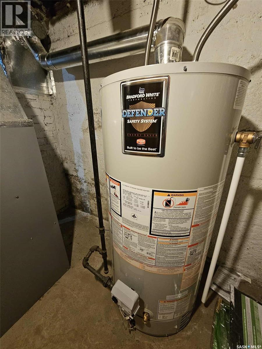 274 7th Avenue E, Melville, Saskatchewan  S0A 2P0 - Photo 32 - SK031612