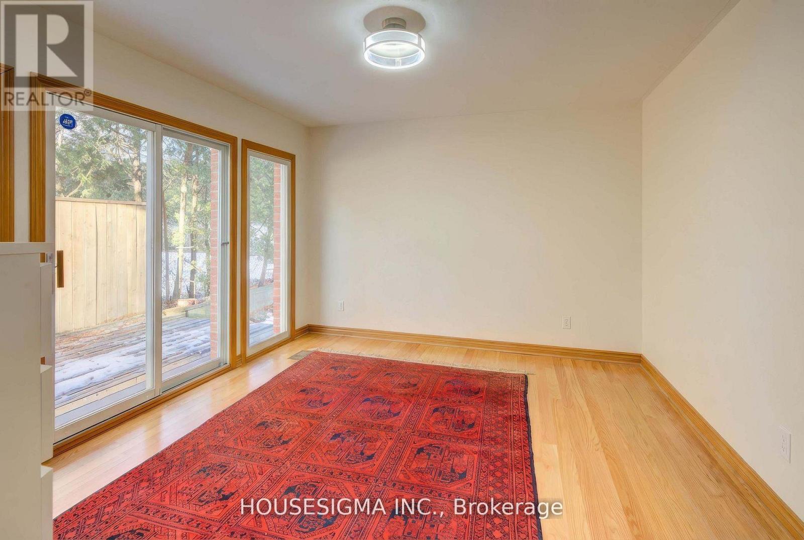 542 Rankin Crescent, Kingston, Ontario  K7M 7L4 - Photo 11 - X12936832