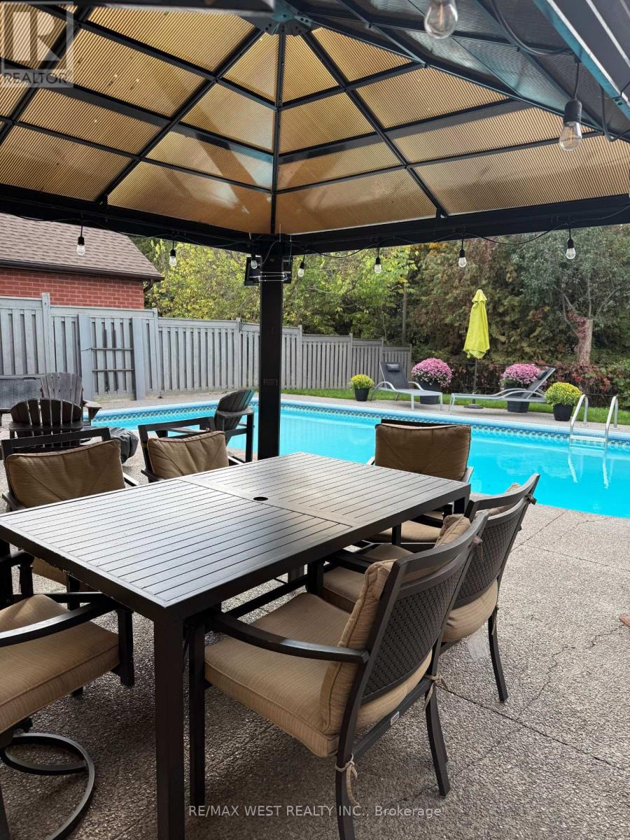 99 Gray Park Drive, Caledon, Ontario  L7E 2N5 - Photo 35 - W12919008