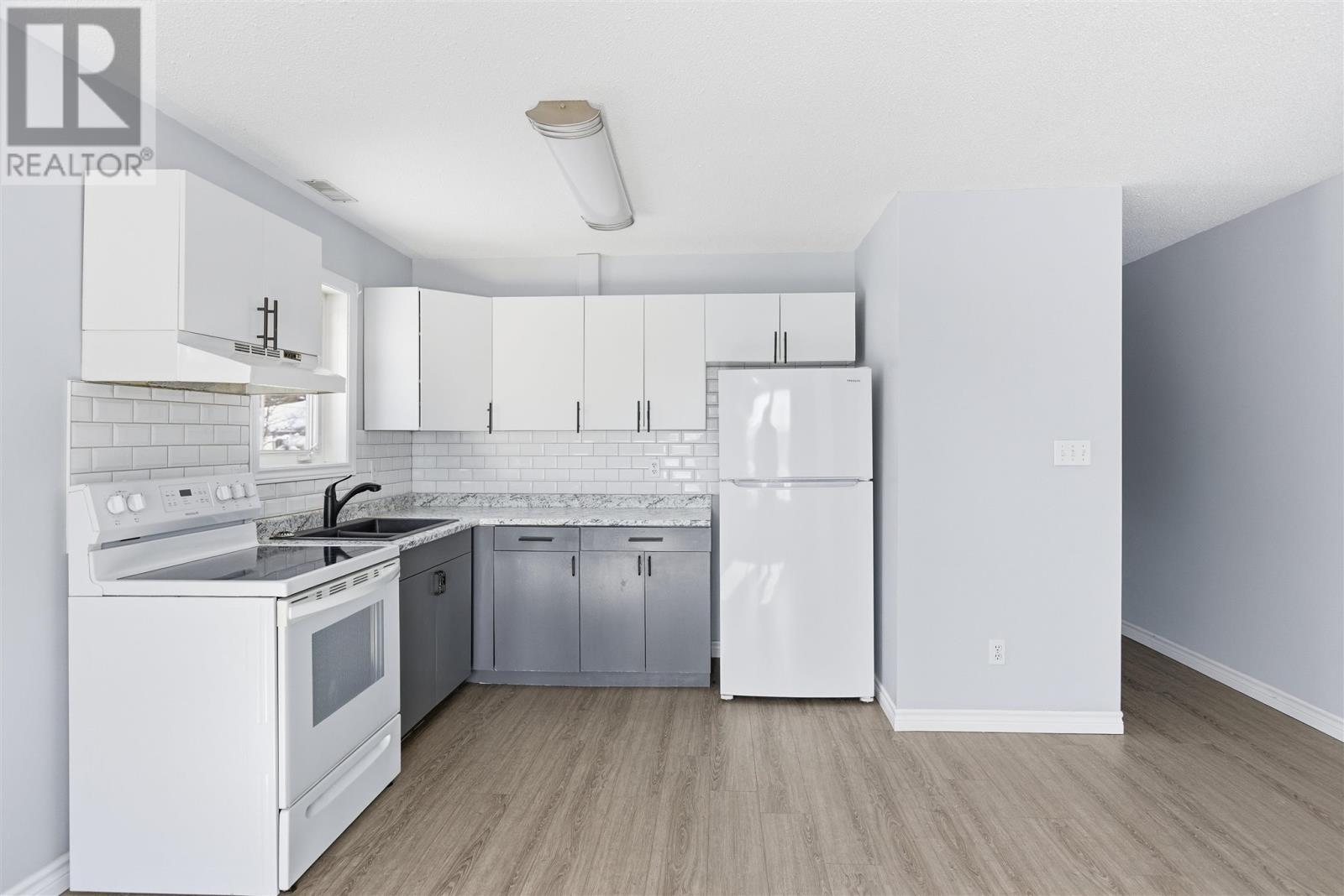 30-32 Wemyss St, Sault Ste. Marie, Ontario  P6B 1B3 - Photo 25 - SM260314