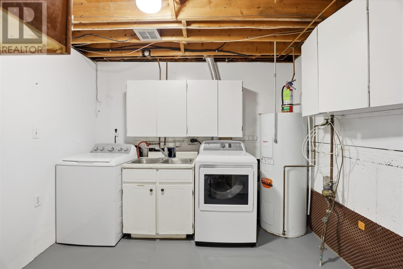 145 Sutton Pl, Sault Ste. Marie, Ontario  P6A 6A8 - Photo 32 - SM260559