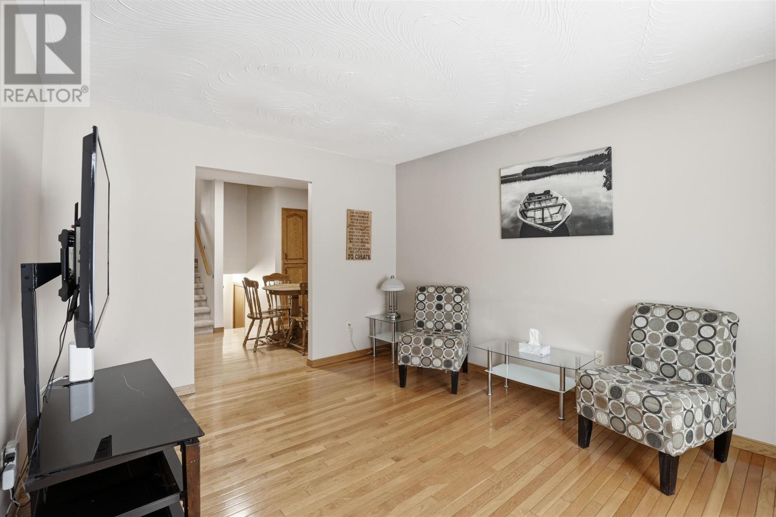 145 Sutton Pl, Sault Ste. Marie, Ontario  P6A 6A8 - Photo 6 - SM260559