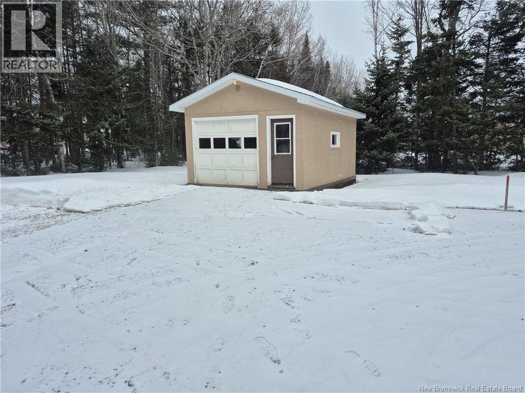 147 Scenic Drive, South Tetagouche, New Brunswick  E2A 4Z2 - Photo 6 - NB136075