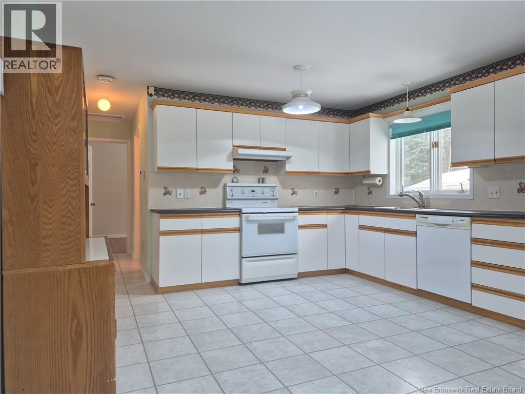 147 Scenic Drive, South Tetagouche, New Brunswick  E2A 4Z2 - Photo 9 - NB136075
