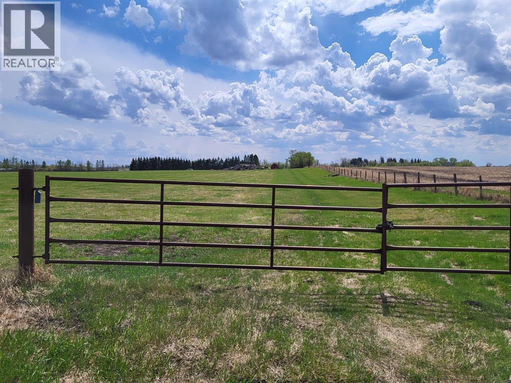 39064 C & E Trail, Red Deer, Alberta  T4N 5E1 - Photo 2 - A2268767