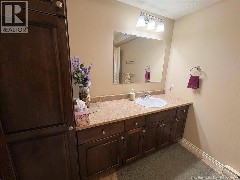 165 Valcour Drive Unit# 105, Fredericton, New Brunswick  E3C 0H5 - Photo 20 - NB135909