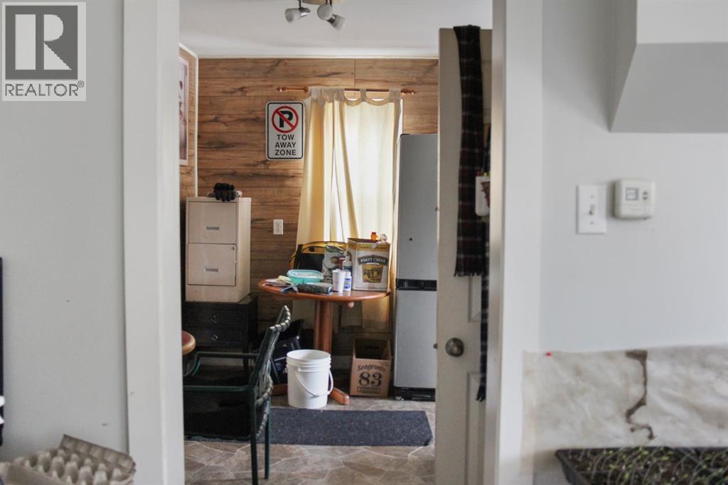 5510 49a Street, Vegreville, Alberta  T9C 1K4 - Photo 5 - A2287704