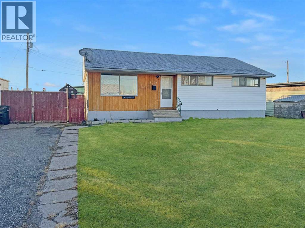 5004 35 Avenue, Valleyview, Alberta