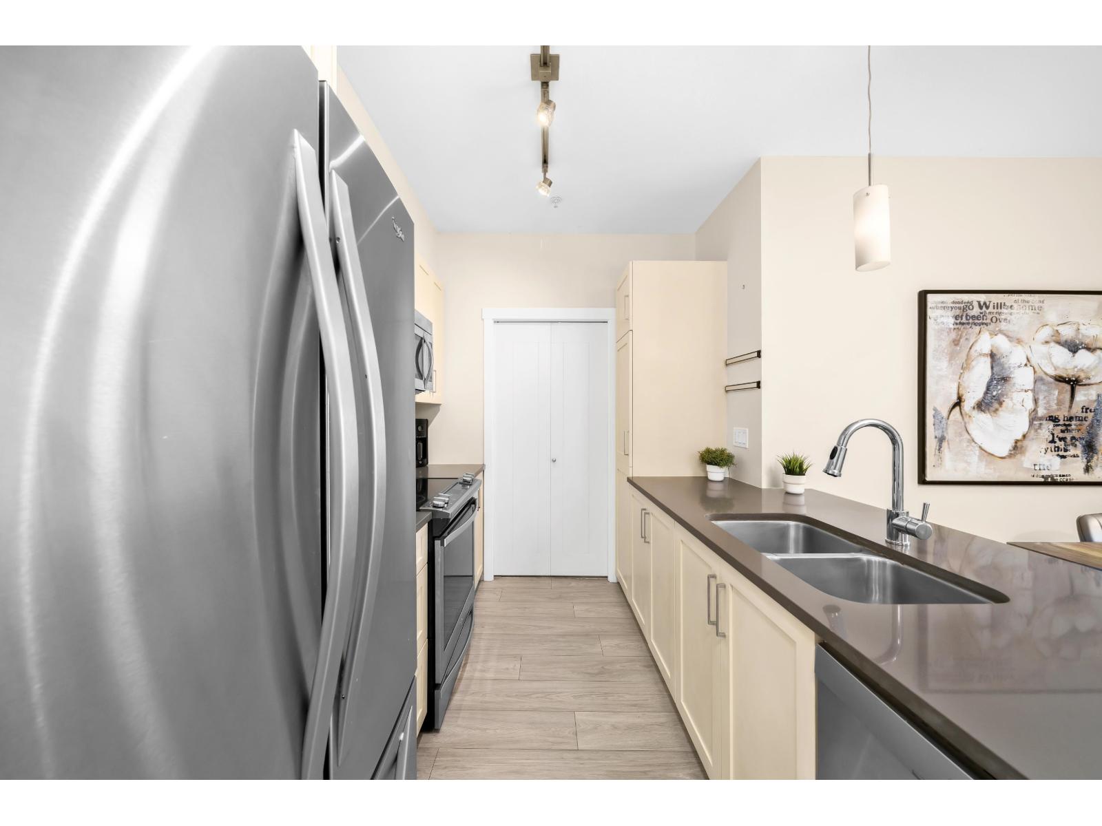 308 2855 156 Street, Surrey, British Columbia  V3Z 3Y3 - Photo 11 - R3104916