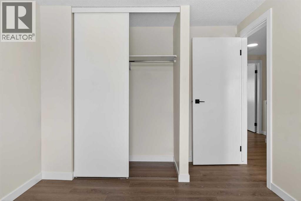 5 Bermuda Lane NW, Calgary, Alberta  T3K 2K1 - Photo 25 - A2296257