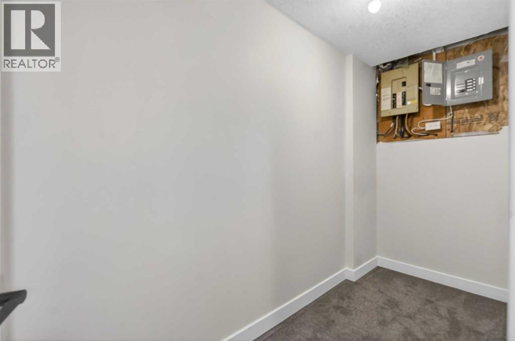 5 Bermuda Lane NW, Calgary, Alberta  T3K 2K1 - Photo 32 - A2296257