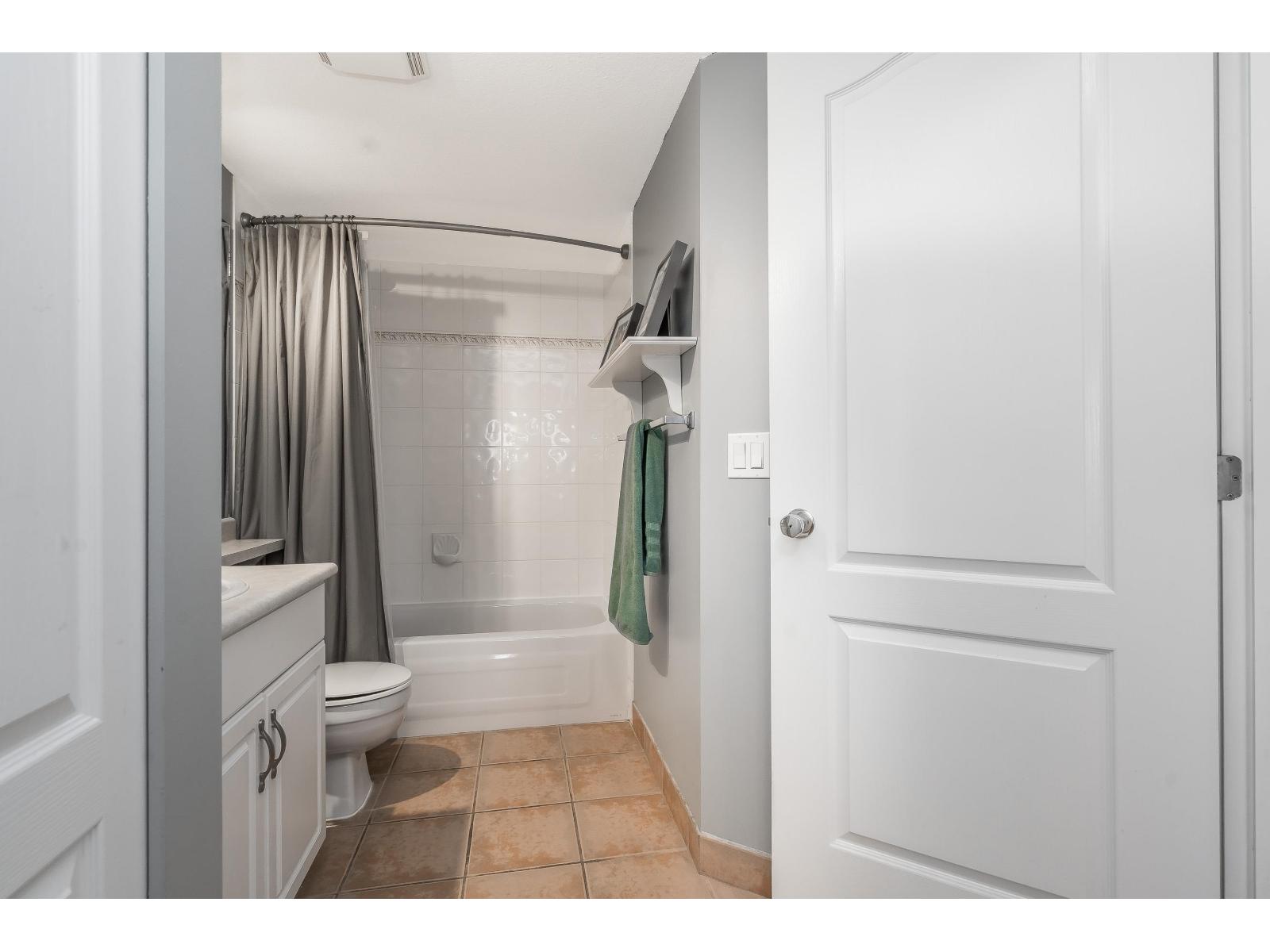 207 33738 King Road, Abbotsford, British Columbia  V2S 8J5 - Photo 19 - R3104468