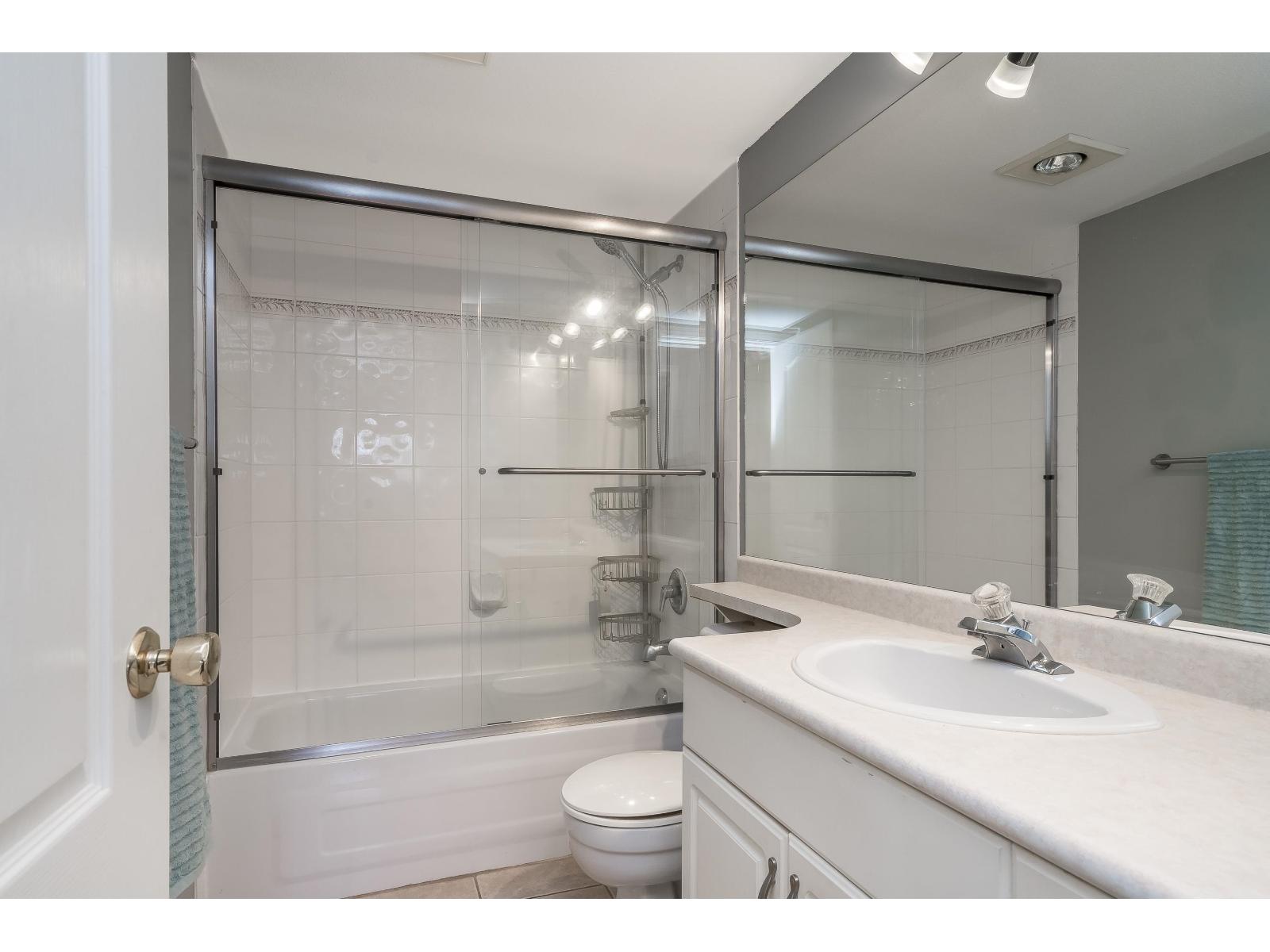 207 33738 King Road, Abbotsford, British Columbia  V2S 8J5 - Photo 25 - R3104468