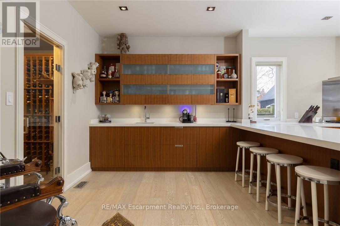 287 Macdonald Road, Oakville, Ontario  L6J 2A6 - Photo 13 - W12937046