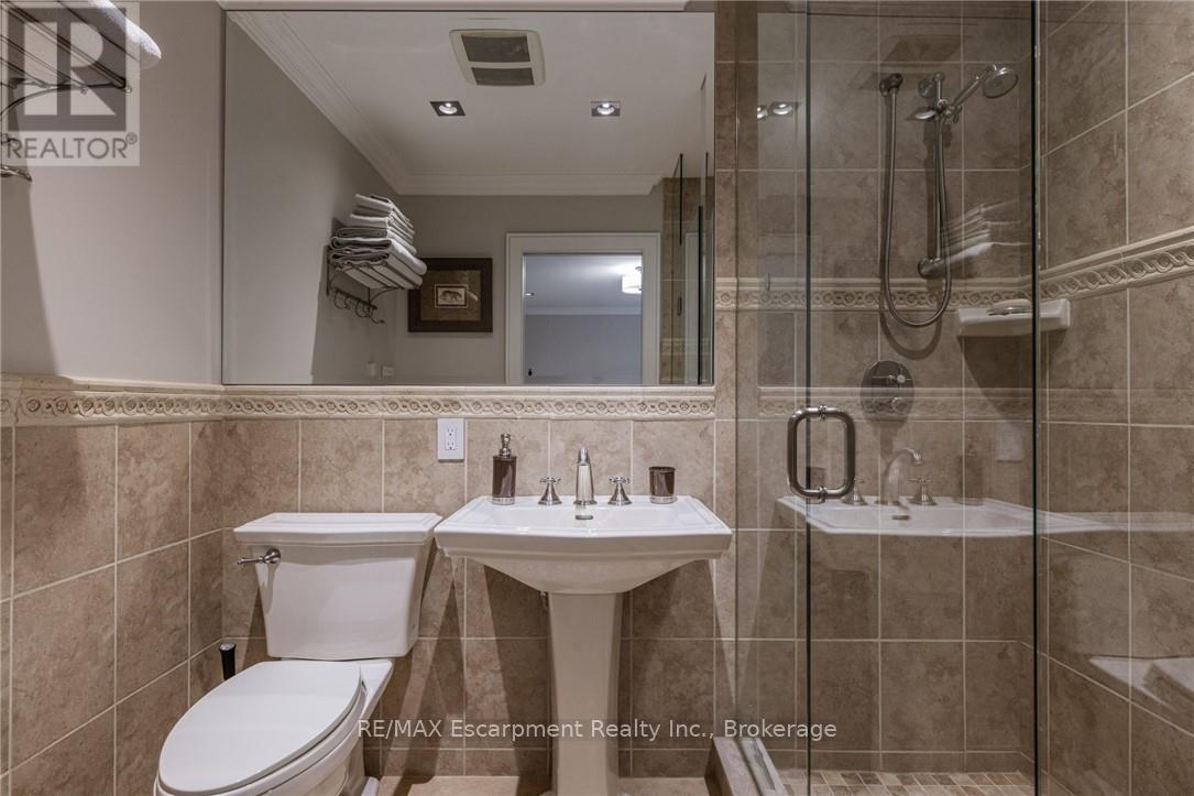 287 Macdonald Road, Oakville, Ontario  L6J 2A6 - Photo 30 - W12937046