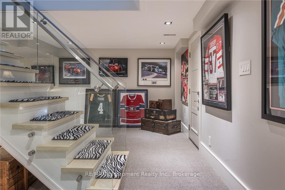 287 Macdonald Road, Oakville, Ontario  L6J 2A6 - Photo 31 - W12937046